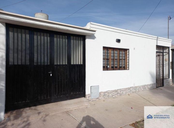 Casa · 130m² · 3 Ambientes · 2 Cocheras