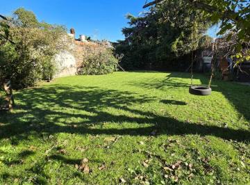 Casa · 150m² · 4 Ambientes · 5 Cocheras · Venta Casa 4 Ambientes con Amplio Terreno Quilmes