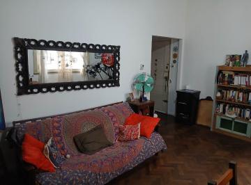 PH · 45m² · 2 Ambientes · Venta PH 2amb Luminoso - Monserrat