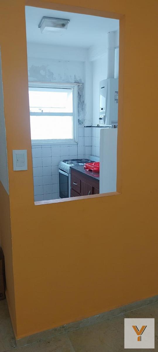 Departamento monoambiente en venta ubicado sobre calle Falkner e/ Charlone y Sargento Cabral
