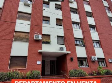 Departamento · 70m² · 5 Ambientes · 1 Cochera · Se Vende Departamento en Pleno Centro de Parana!