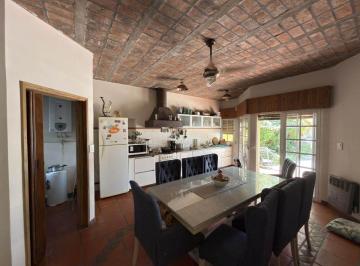 Casa de 8 ambientes, Gualeguaychú · Amplia Casa a La Venta en El Centro de Gualeguaychú