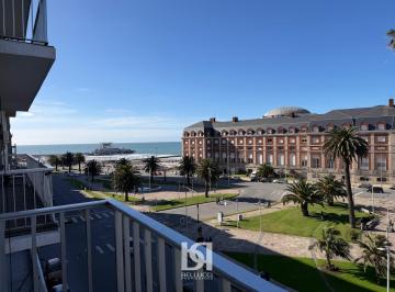 Departamento · 70m² · 3 Ambientes · 1 Cochera · Venta // 3 Amb con Cochera // Plaza Colon