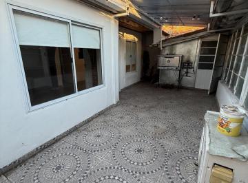 PH · 54m² · 5 Ambientes · PH en Planta Alta Apto Profesional Sin Expensas