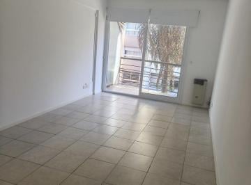 Departamento · 28m² · 1 Ambiente · Monoambiente Al Frente - Se Entrega Pintado - Balcón - Baño Completo