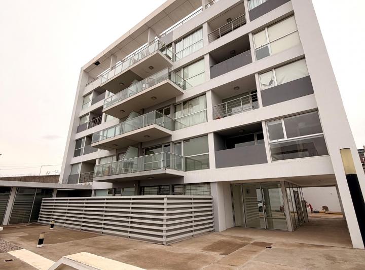 Departamento · 80m² · 3 Ambientes · 1 Cochera