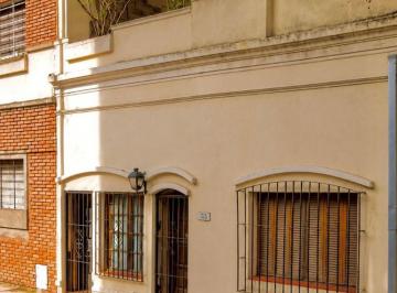 Casa de 4 ambientes, Núñez · 4 Amb con Terraza, Lote Propio, Núñez