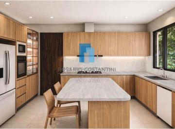 Casa · 245m² · 6 Ambientes · 3 Cocheras · Casa en Carpinchos