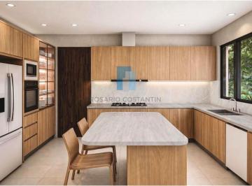Casa · 245m² · 6 Ambientes · 3 Cocheras · Casa en Carpinchos