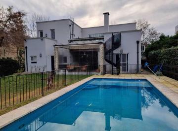Casa · 240m² · 7 Ambientes · 2 Cocheras · Casa en Venta en Los Pilares, Pilar, G. B. a. Zona Norte