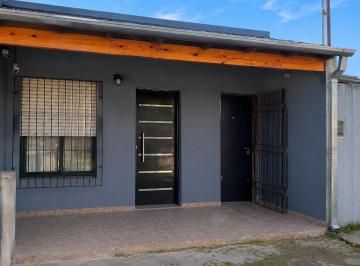 Casa · 186m² · 3 Ambientes · Venta Casa 3 Amb en Martín Coronado Tres de Febrero a 2 Cuadras de Av Marquez