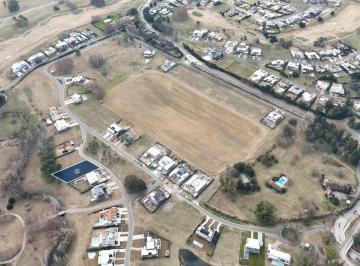 Terreno · 1623m² · Lote en Venta Sobre Cancha de Polo en Pilará - Milord