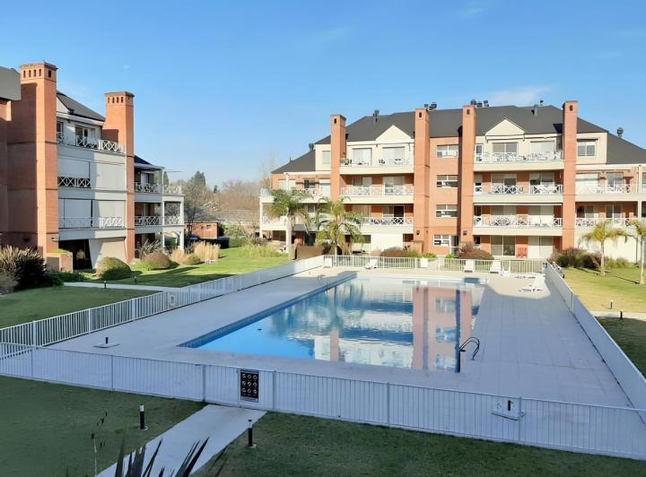 Departamento · 95m² · 4 Ambientes · 2 Cocheras