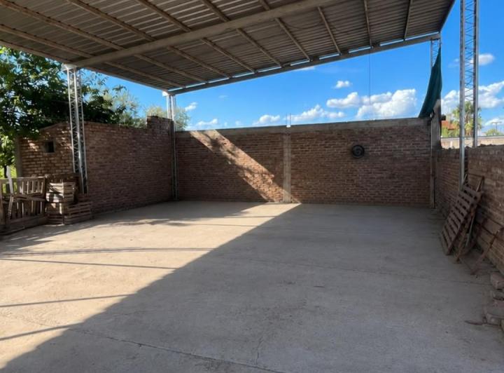 Bodega-Galpón · 300m²