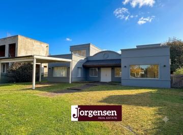 Casa de 6 ambientes, Escobar · 4 Dorm. y Escritorio - Apto Crédito
