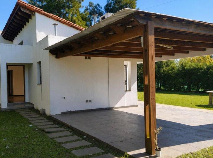 Casa · 100m² · 4 Ambientes