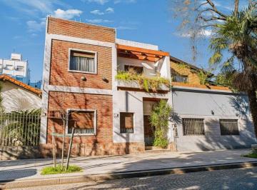 Casa · 90m² · 5 Ambientes · Casa en Devoto a Reciclar Lote Propio Plaza Arenales Devoto Caba