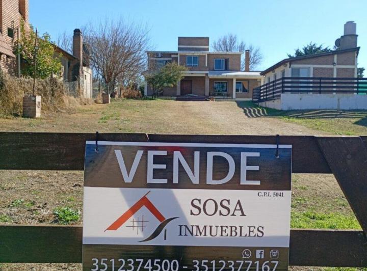 Casa · 455m² · 8 Ambientes