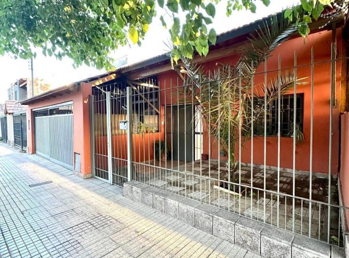 Casa · 184m² · 6 Ambientes · 2 Cocheras