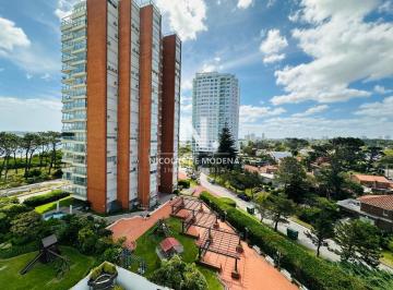 Foto1 · En Venta Apartamento de 1 Dormitorio en Edificio Palm Beach, Punta del Este