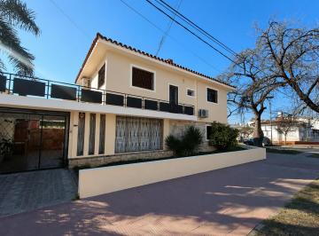 Casa de 7 ambientes, Córdoba · Amplia Casa en Venta – Barrio Juniors