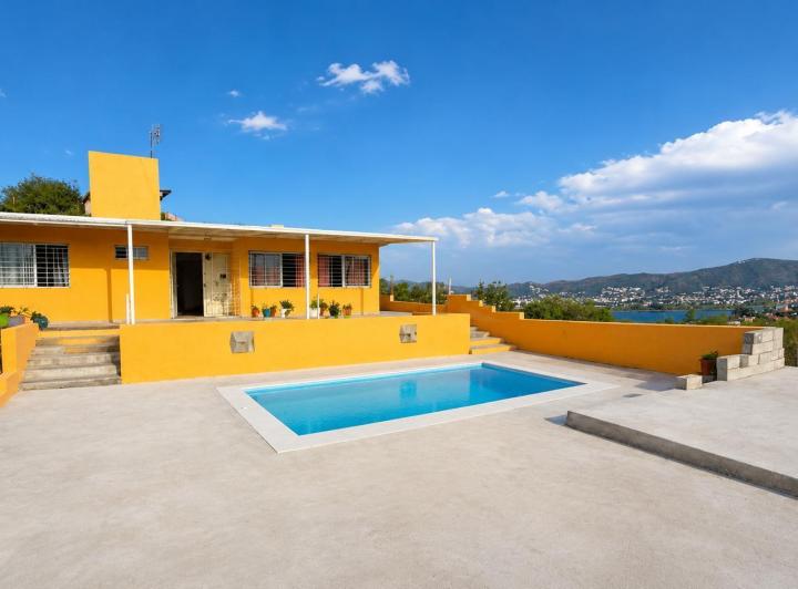 Casa · 150m² · 5 Ambientes