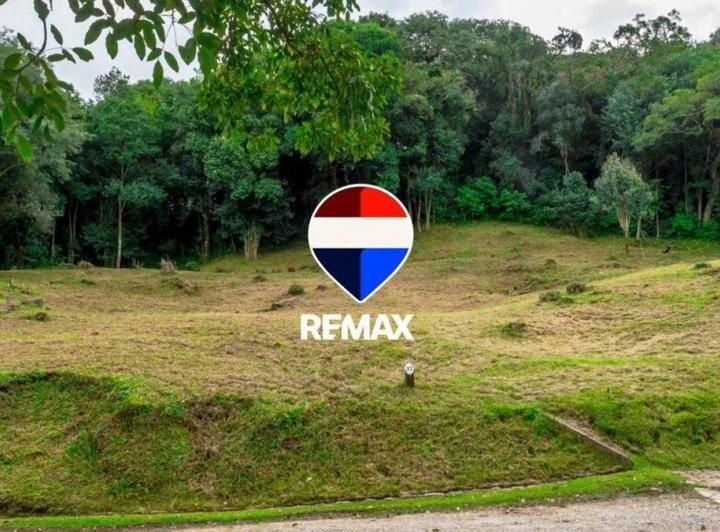 Terreno · 3028m²