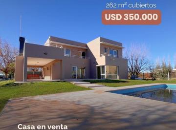 Casa · 262m² · 4 Ambientes · Casa 3 Dorm. Fincas de Plottier