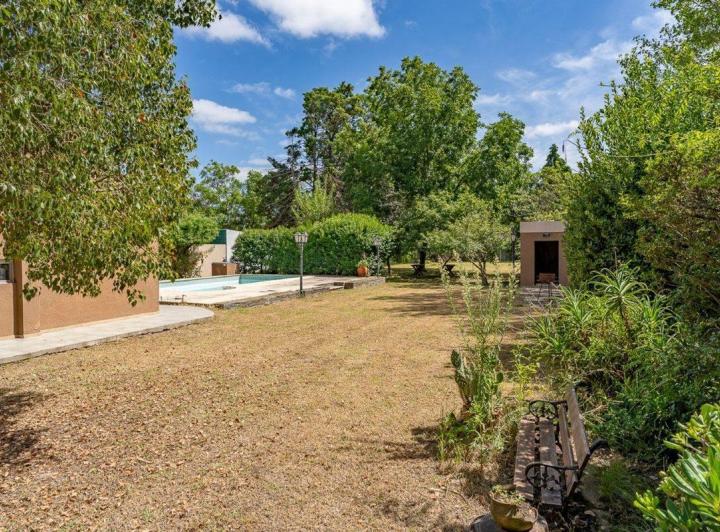 Casa · 312m² · 4 Ambientes · 1 Cochera