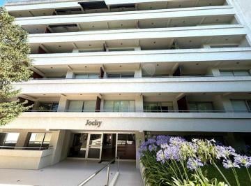 Departamento · 150m² · 4 Ambientes · 2 Cocheras · Venta Depto 4 Amb con Terraza Quincho Castelar