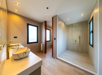 Referencia calidad constructiva · Casa de Diseño a Estrenar