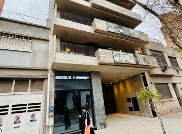 Local comercial · 44m² · Venta Local Comercial Al Frente Calidad Premium