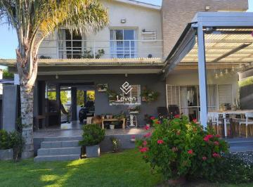 Casa · 265m² · 6 Ambientes · 3 Cocheras · Venta Casa 3 Dorm. Pileta Villa Rivera Indarte