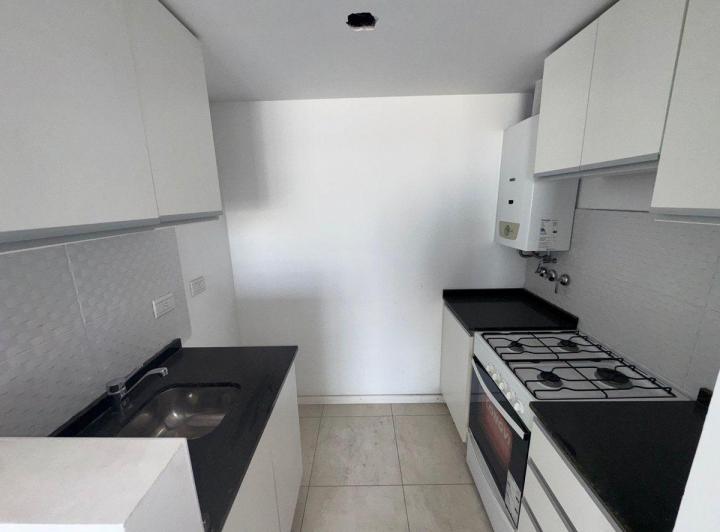 Departamento · 40m² · 2 Ambientes · 1 Cochera
