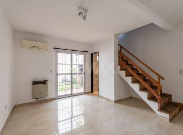 PH · 71m² · 4 Ambientes · 1 Cochera · Venta PH Triplex 4 Amb con Cochera Florida Oeste