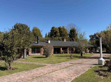 Quinta vacacional · 202m² · 2 Dormitorios · Casa Quinta Venta El Pato Quincho Pileta - Retasada