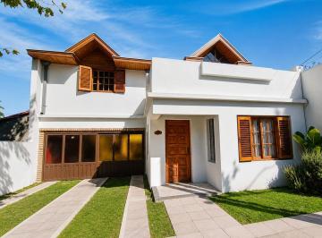Casa · 154m² · 4 Ambientes · 2 Cocheras · Venta Casa 4 Amb con Parque Ezpeleta, Quilmes