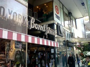 Local comercial · 24m² · Recoleta: Alquiler Local Comercial – Primer Local Galería Bond Street