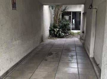 Casa · 260m² · 6 Ambientes · 3 Cocheras · Casa en Devoto Apto Credito