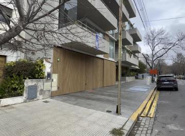 Casa · 260m² · 6 Ambientes · 3 Cocheras · Casa en Devoto Apto Credito