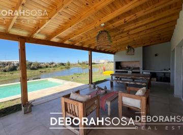 Casa · 182m² · 4 Ambientes · 3 Cocheras · Casa en Alquiler 4 Ambientes Al Agua Disponible Abril 2026 - El Canton, Zona Norte