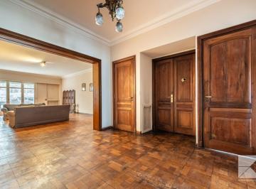 FRI-FZ1-1274_2 · Venta Piso de Categoría de 4 Ambientes con Dependencias, Recoleta