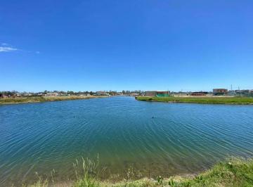 Terreno · 600m² · Venta de Lote en El Barrio Cerrado "El Ensueño "