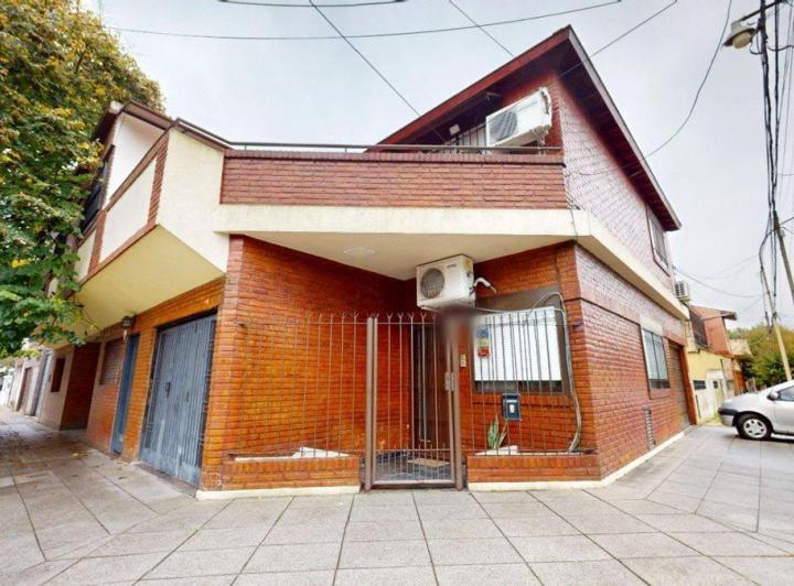 PH · 106m² · 4 Ambientes · 1 Cochera