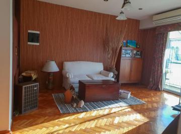 Departamento · 70m² · 3 Ambientes · Departamento Venta 3 Ambientes Luminoso Terraza