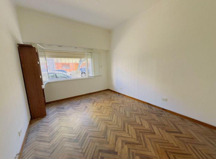 Venta PH 3 Ambientes, Villa del Parque con Patio