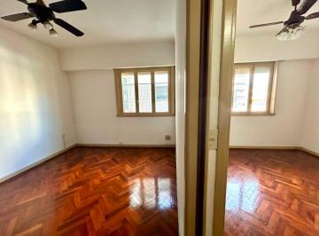 Departamento · 40m² · 2 Ambientes · Venta Dto 2 Amb. Lateral 1 Piso X Esc V. Mitre Lum