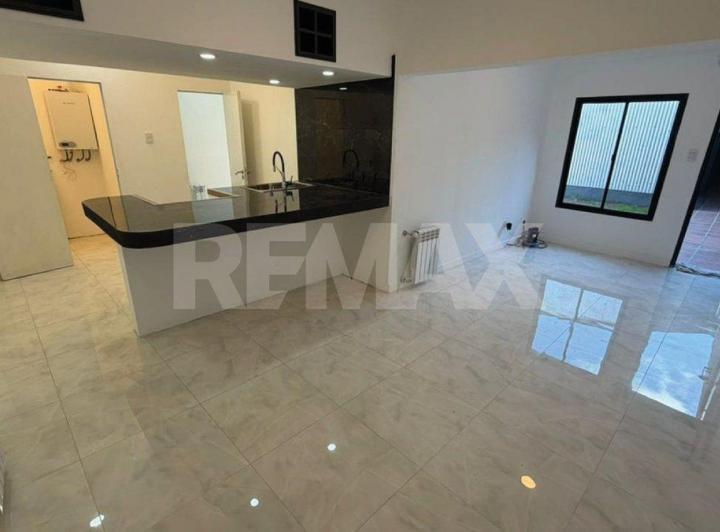 Departamento · 207m² · 5 Ambientes · 1 Cochera