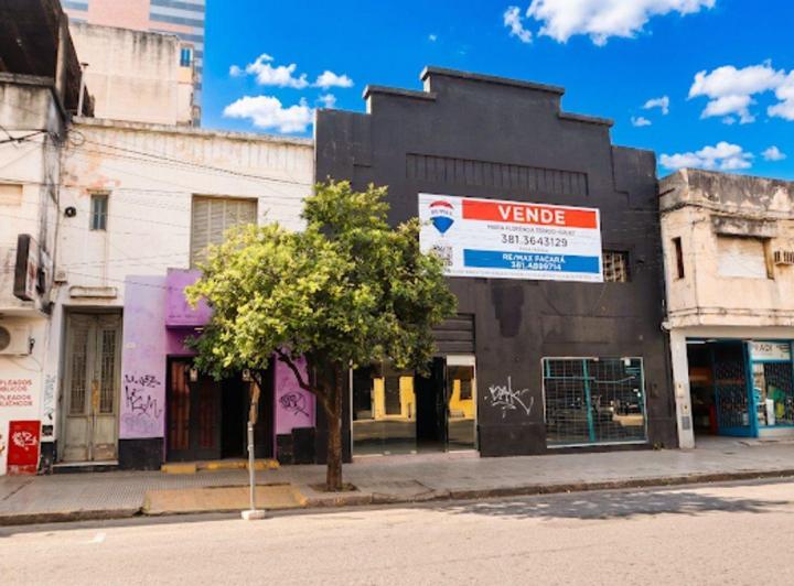 Local comercial · 666m²