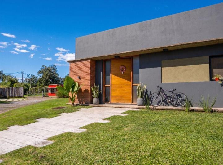 Casa · 174m² · 4 Ambientes · 2 Cocheras